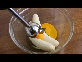mix 2 bananas and 2 eggs, in just 10 minutes ! Irresistible dessert with no oven, no flour!