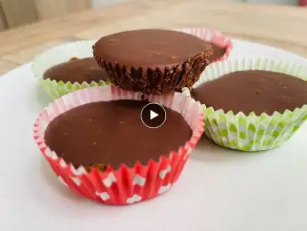 Chocolate ganache mini pies! - easy to make - only 4 ingredients 